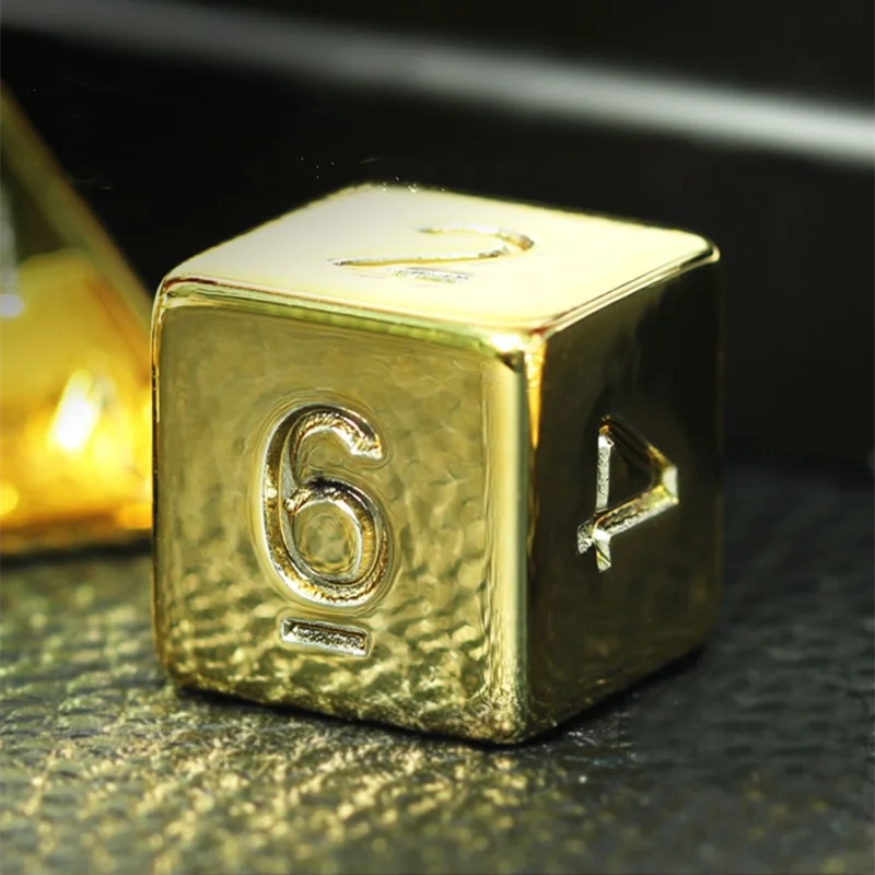 7-Piece Gold DND Dice