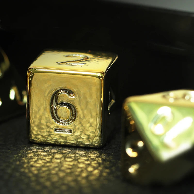 7-Piece Gold DND Dice